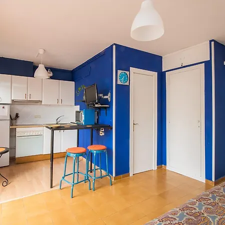 Sunny Apartments Sitges Room photo
