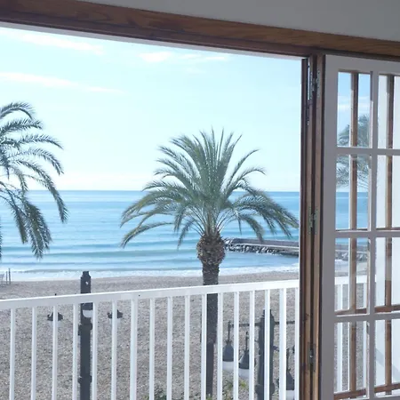 Sunny Apartments Sitges Room photo