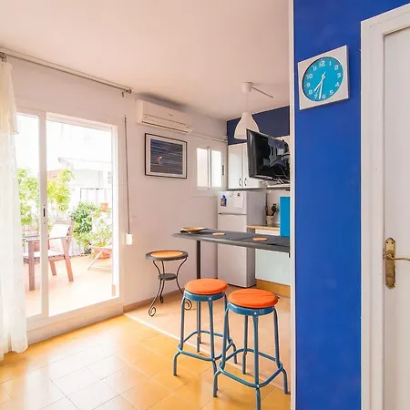 Sunny Apartments Sitges Room photo