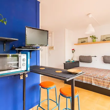 Sunny Apartments Sitges Room photo